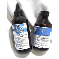 Dúo Cabellos Grasos Regulador Champú + Regulador Sebaceo Rebalancing Naturaltech Davines - Imagen 1