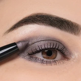 Lápiz y Sombra de Ojos Larga Duración High Performance Eyeshadow Stylo 46 Benefit Lavender Grey Artdeco - Imagen 2