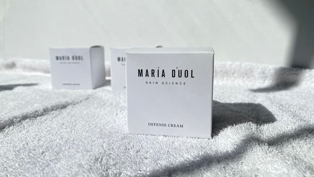 María Duol Defense Cream Con Activos Naturales y Vitaminas