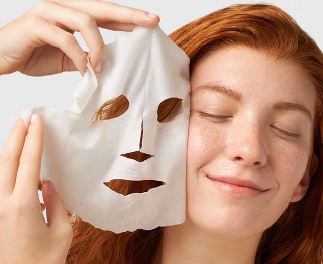 Mascarilla Facial con Vitamina C Iluminadora con Vitaminas C & E Glow Force Germaine de Capuccini - Imagen 2