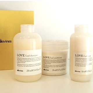 Pack Cabello Rizo Ondulado Línea Essencial LOVE Davines - Imagen 1